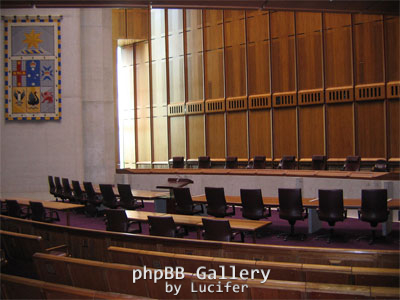 aithoysa-dikastirioy